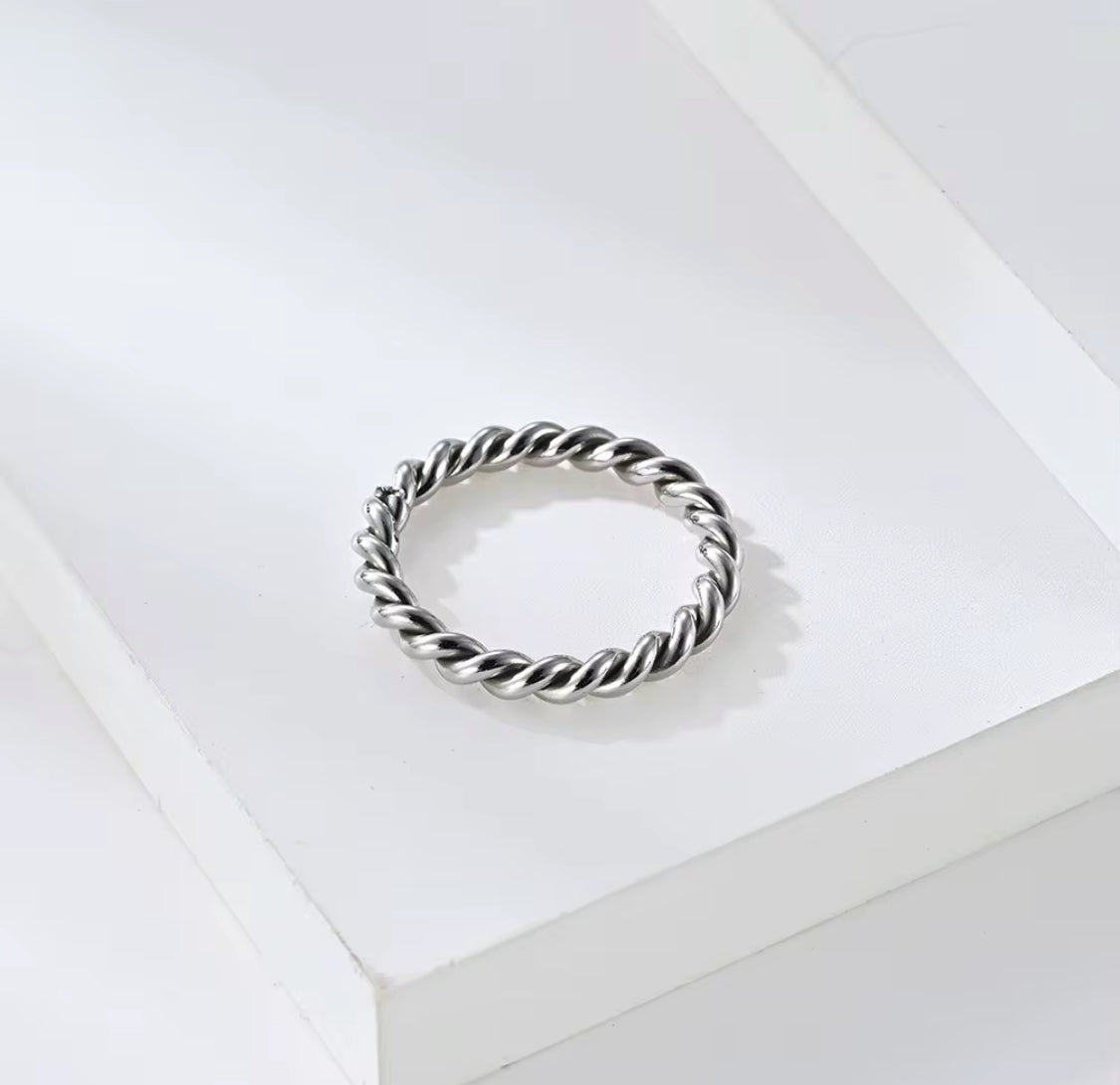 Spiral Cable Silver Ring
